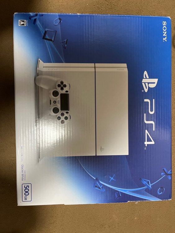 PlayStation4 MODEL CUH-1200A（ゲーム機本体・ゲームソフト）の商品画像 - 査定依頼日：2023年10月29日 - 最高査定価格：8,000円
