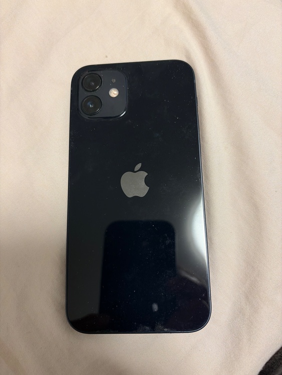 iPhone 12 64GB SIMフリー（スマホ）の商品画像 - 査定依頼日：2026年4月19日 - 最高査定価格：24,000円