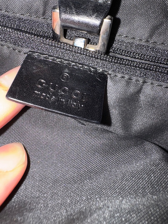 バック（ブランドバッグ）の商品画像 - 査定依頼日：2025年10月14日 - 最高査定価格：10,500円