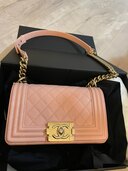 シャネル ボーイシャネル （ブランドバッグ）の商品画像 - 査定依頼日：2024年10月26日 - 最高査定価格：350,000円