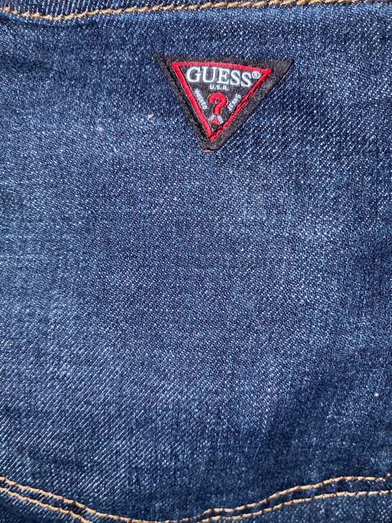 GUESSストレートインディゴDENIMPANTS（古着・ファッション）の商品画像 - 査定依頼日：2026年1月15日 - 最高査定価格：100,000円