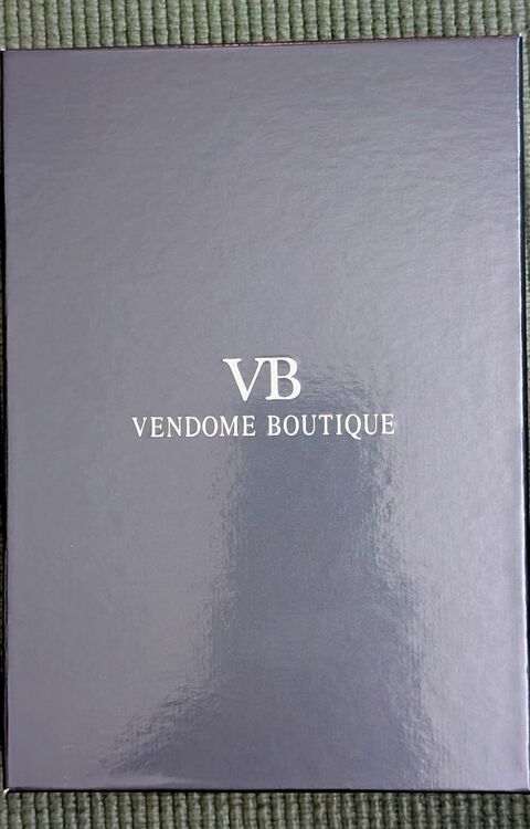 ヴァンドームブティック　淡水パールネックレとピアス'（宝石）の商品画像 - 査定依頼日：2025年8月28日 - 最高査定価格：5,000円