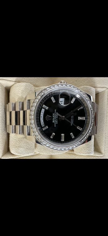 ロレックス デイデイト 228349RBr（高級時計）の商品画像 - 査定依頼日：2025年2月18日 - 最高査定価格：8,000,000円