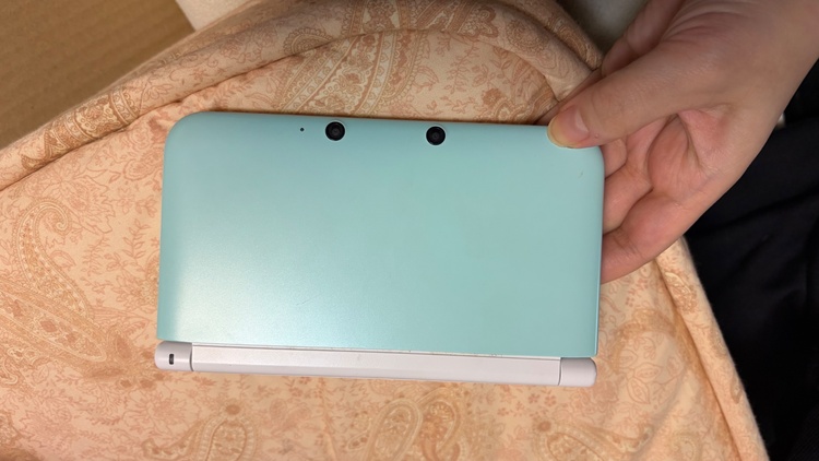 3DS LL（ゲーム機本体・ゲームソフト）の商品画像 - 査定依頼日：2026年2月10日 - 最高査定価格：9,000円