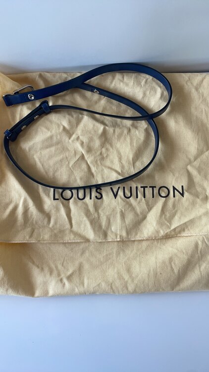 ネオノエBB（ブランドバッグ）の商品画像 - 査定依頼日：2025年5月2日 - 最高査定価格：100,000円