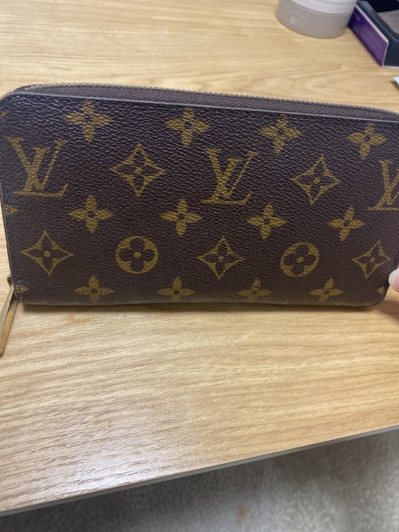 M42616（ブランドバッグ）の商品画像 - 査定依頼日：2022年4月12日 - 最高査定価格：58,000円