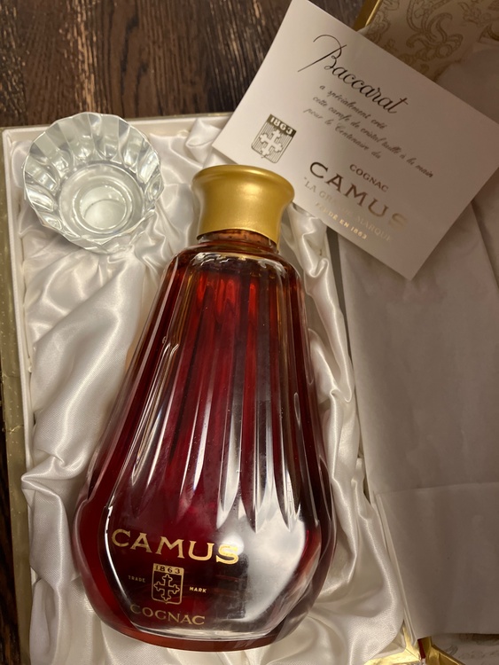 CAMUS（お酒）の商品画像 - 査定依頼日：2026年3月5日 - 最高査定価格：13,000円