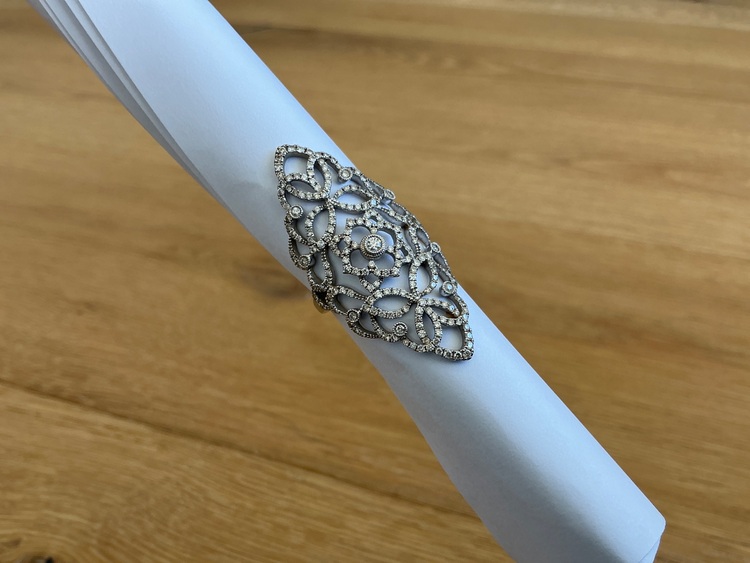 パブェダイヤモンドリング（宝石）の商品画像 - 査定依頼日：2025年7月16日 - 最高査定価格：200,000円