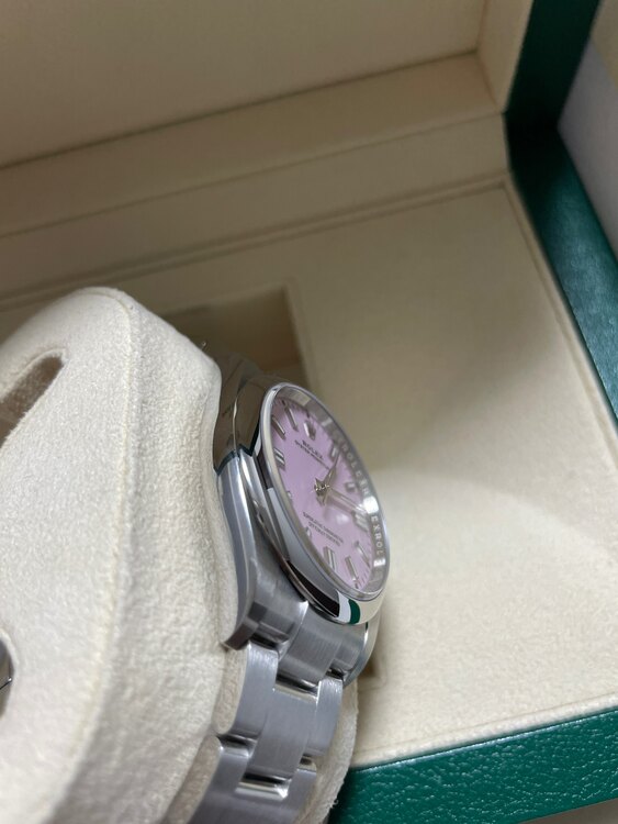 オイスターパーペチュアル（高級時計）の商品画像 - 査定依頼日：2025年4月1日 - 最高査定価格：1,600,000円