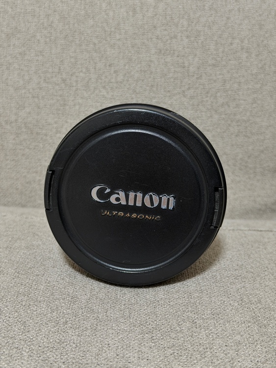 Canon EF 16-35mm F2.8 L Ⅱ USM（カメラ）の商品画像 - 査定依頼日：2026年7月15日 - 最高査定価格：50,000円
