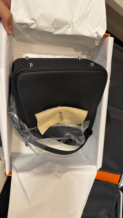 エルメス リンディ （ブランドバッグ）の商品画像 - 査定依頼日：2025年8月12日 - 最高査定価格：1,600,000円