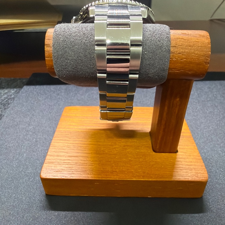 ロレックス ヨットマスター 1662（高級時計）の商品画像 - 査定依頼日：2026年1月8日 - 最高査定価格：1,530,000円