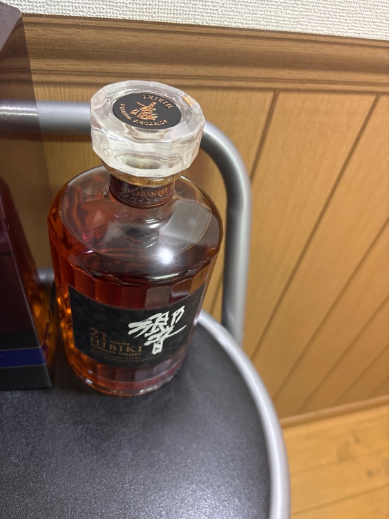 ウイスキー サントリー響 （お酒）の商品画像 - 査定依頼日：2025年7月23日 - 最高査定価格：60,000円