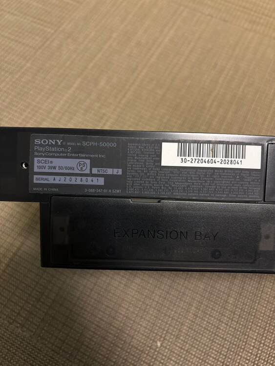 プレイステーション2（ゲーム機本体・ゲームソフト）の商品画像 - 査定依頼日：2025年3月31日 - 最高査定価格：2,000円