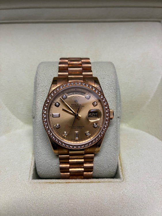 ロレックス デイデイト 118348（高級時計）の商品画像 - 査定依頼日：2025年10月11日 - 最高査定価格：4,000,000円