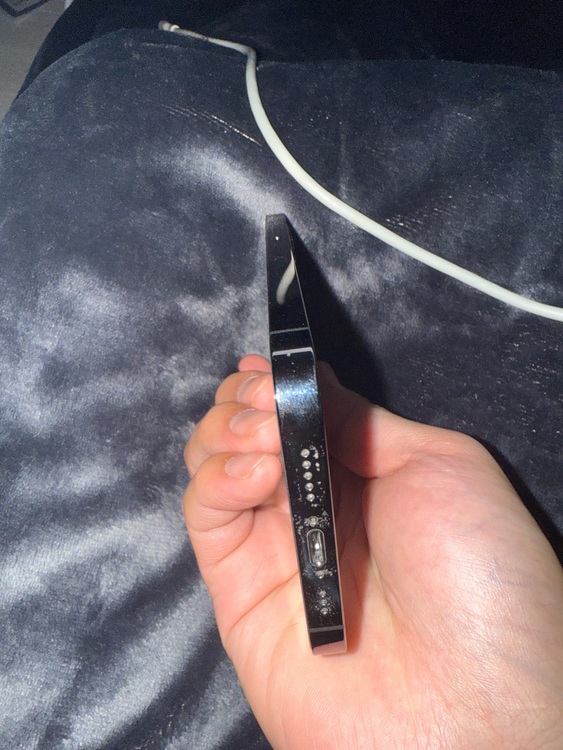 iPhone12pro 256GB（スマホ）の商品画像 - 査定依頼日：2025年10月29日 - 最高査定価格：46,000円