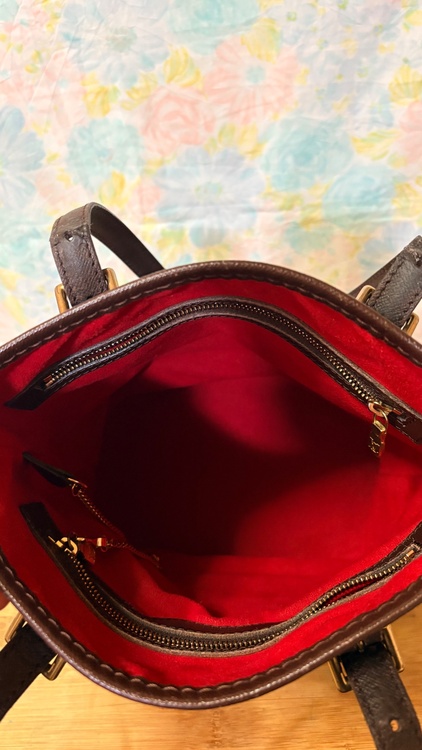 エベヌ（ブランドバッグ）の商品画像 - 査定依頼日：2026年3月4日 - 最高査定価格：100,000円