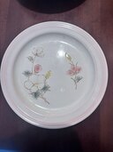 皿2枚（食器）の商品画像 - 査定依頼日：2025年3月11日 - 最高査定価格：100円