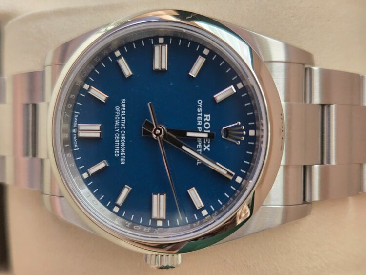 オイスターパペチュアル（高級時計）の商品画像 - 査定依頼日：2025年10月26日 - 最高査定価格：1,300,000円