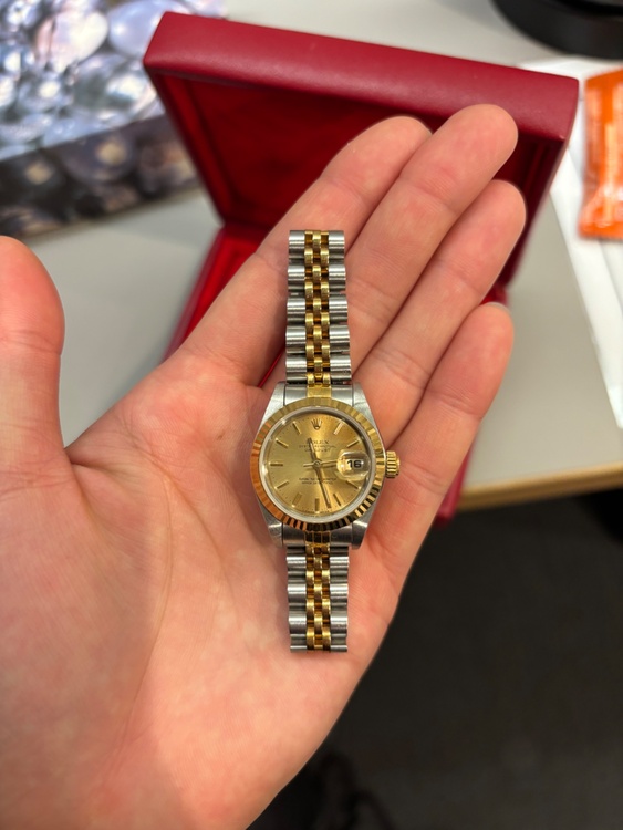 デイトジャスト1601系（高級時計）の商品画像 - 査定依頼日：2026年6月16日 - 最高査定価格：960,000円