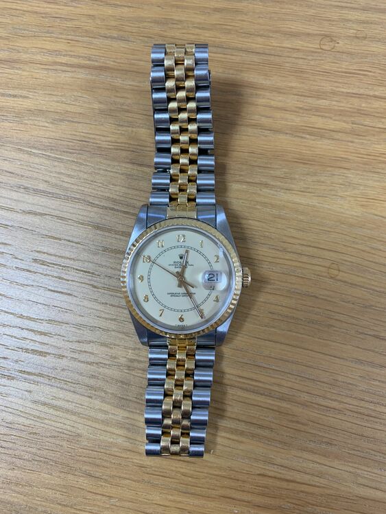 ロレックス デイトジャスト 1622（高級時計）の商品画像 - 査定依頼日：2025年10月11日 - 最高査定価格：950,000円