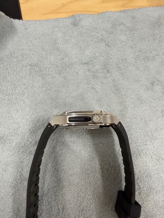 Golden Concept SP45 SILVER STEEL （高級時計）の商品画像 - 査定依頼日：2026年4月22日 - 最高査定価格：8,000円