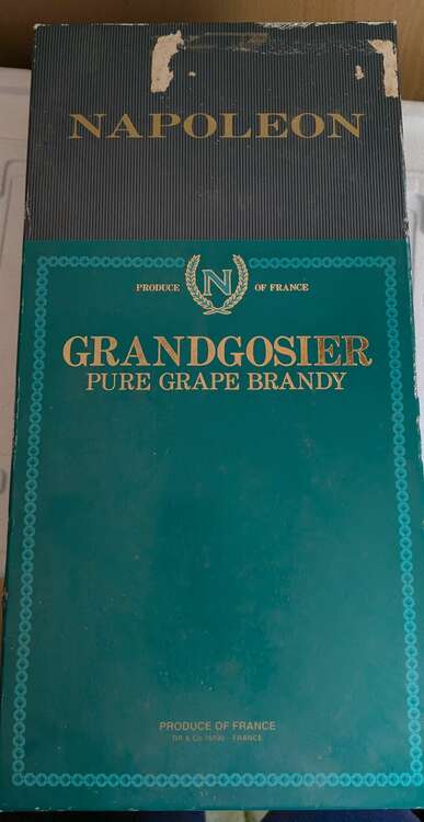 ナポレオン？（お酒）の商品画像 - 査定依頼日：2025年4月18日 - 最高査定価格：500円
