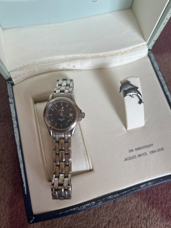 オメガ シーマスター ジャックマイヨール20周年限定モデルオメガシーマスター12m（高級時計）の商品画像 - 査定依頼日：2026年2月16日 - 最高査定価格：120,000円