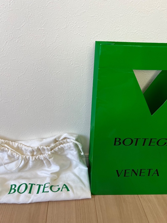 ボッテガ・ヴェネタ（ブランドバッグ）の商品画像 - 査定依頼日：2026年9月22日 - 最高査定価格：15,000円