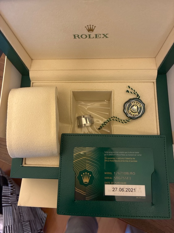 ロレックス　GMTマスター2 （高級時計）の商品画像 - 査定依頼日：2026年2月11日 - 最高査定価格：3,500,000円