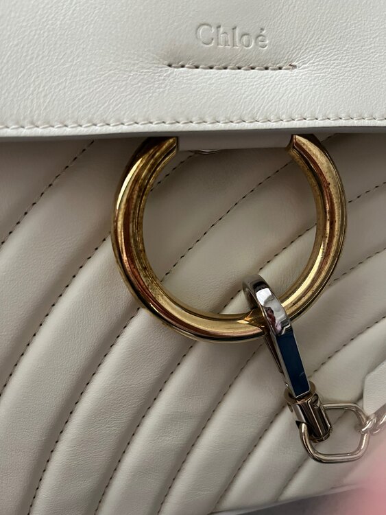 型番不明（ブランドバッグ）の商品画像 - 査定依頼日：2025年3月31日