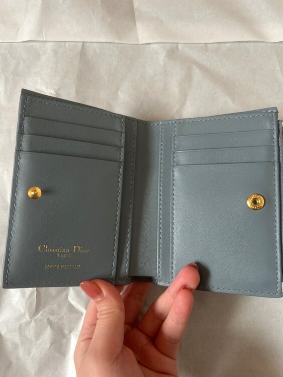 ディオール  （ブランドバッグ）の商品画像 - 査定依頼日：2025年4月2日 - 最高査定価格：35,000円