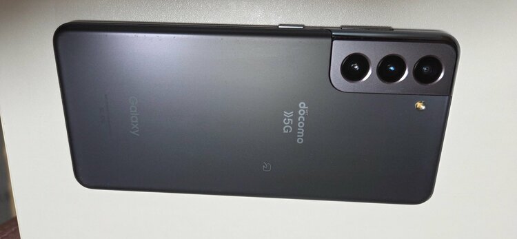 GALAXYs21 5Gsc-51B（スマホ）の商品画像 - 査定依頼日：2026年9月18日 - 最高査定価格：13,500円