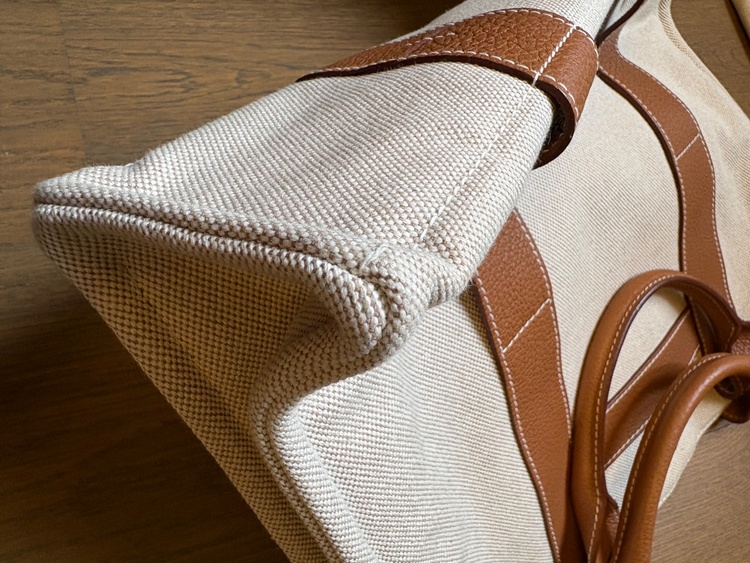 エルメス　サックアーネMM（ブランドバッグ）の商品画像 - 査定依頼日：2026年2月27日 - 最高査定価格：70,000円