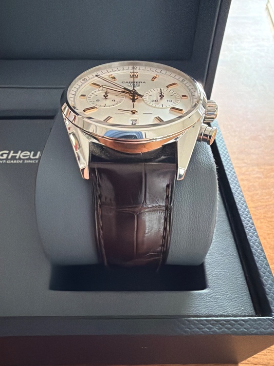 タグホイヤー カレラ CBN2013,FC6483/BRQ9386/2022.12.17（高級時計）の商品画像 - 査定依頼日：2025年12月20日 - 最高査定価格：500,000円