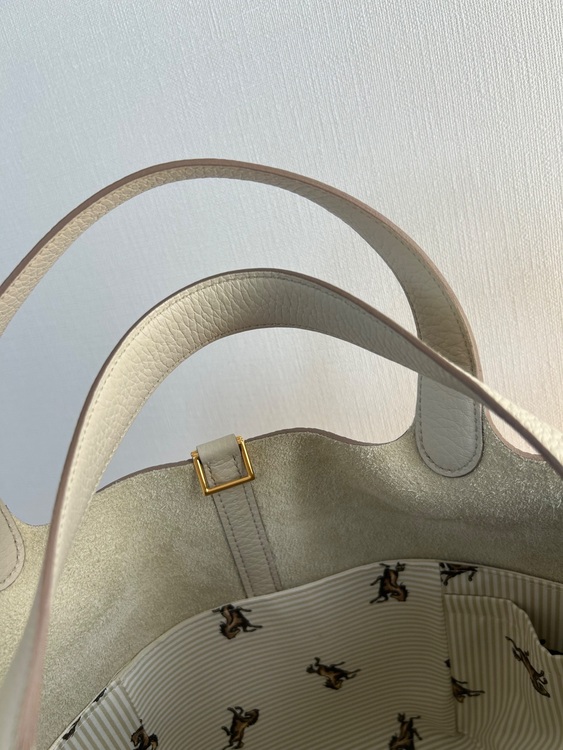 エルメス ピコタン （ブランドバッグ）の商品画像 - 査定依頼日：2025年6月25日 - 最高査定価格：480,000円