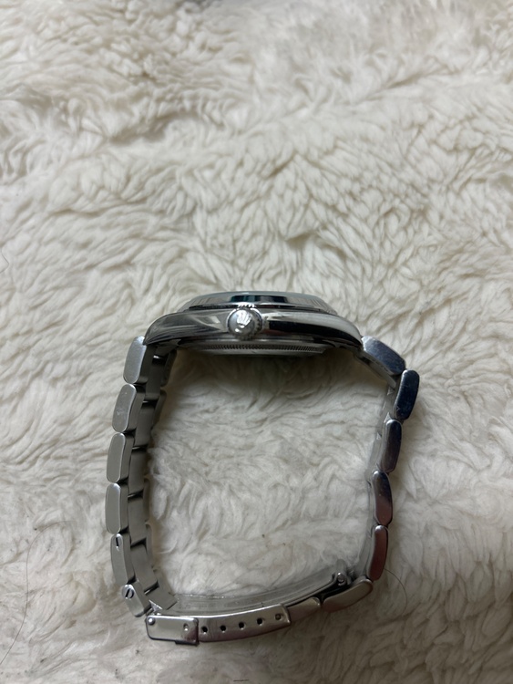 ロレックス エクスプローラー （高級時計）の商品画像 - 査定依頼日：2025年12月6日 - 最高査定価格：730,000円