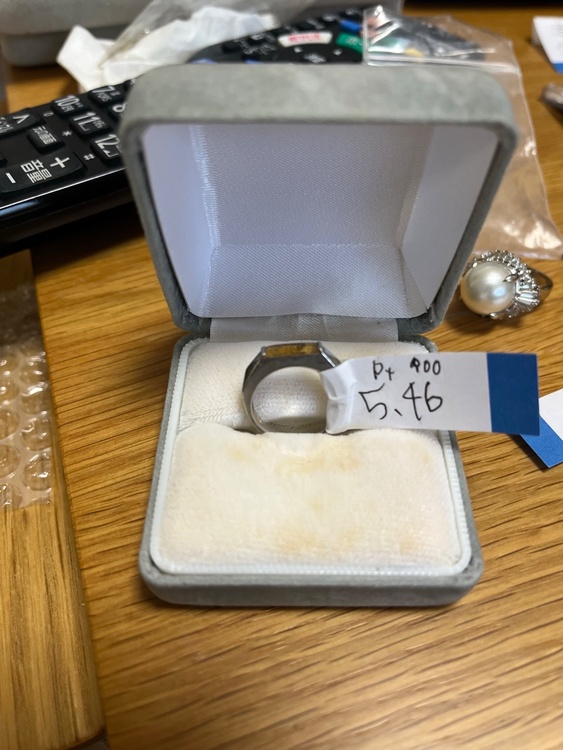 宝石（金・貴金属）の商品画像 - 査定依頼日：2026年3月24日 - 最高査定価格：281,000円