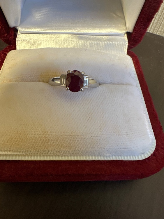 ルビー指輪（宝石）の商品画像 - 査定依頼日：2025年12月29日 - 最高査定価格：40,000円