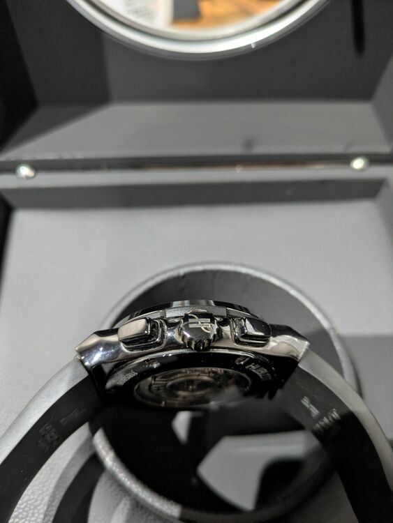 ウブロ クラシックフュージョン 521.CM.1771.RK（高級時計）の商品画像 - 査定依頼日：2025年10月16日 - 最高査定価格：800,000円