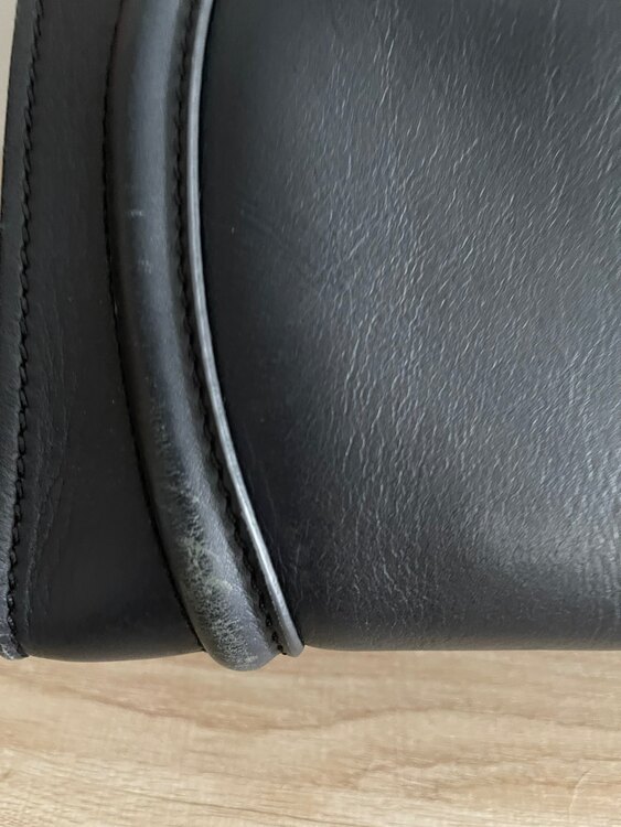 セリーヌ  （ブランドバッグ）の商品画像 - 査定依頼日：2025年5月27日 - 最高査定価格：70,000円