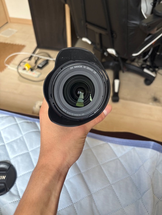 広角ズームレンズ AF-P DX NIKKOR 10-20MM F/4.5-5（カメラ）の商品画像 - 査定依頼日：2026年7月31日 - 最高査定価格：16,000円