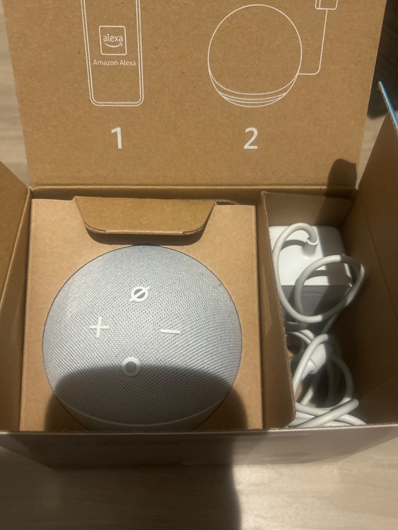 Alexa echo dot（オーディオ・スピーカー）の商品画像 - 査定依頼日：2025年11月14日 - 最高査定価格：3,000円