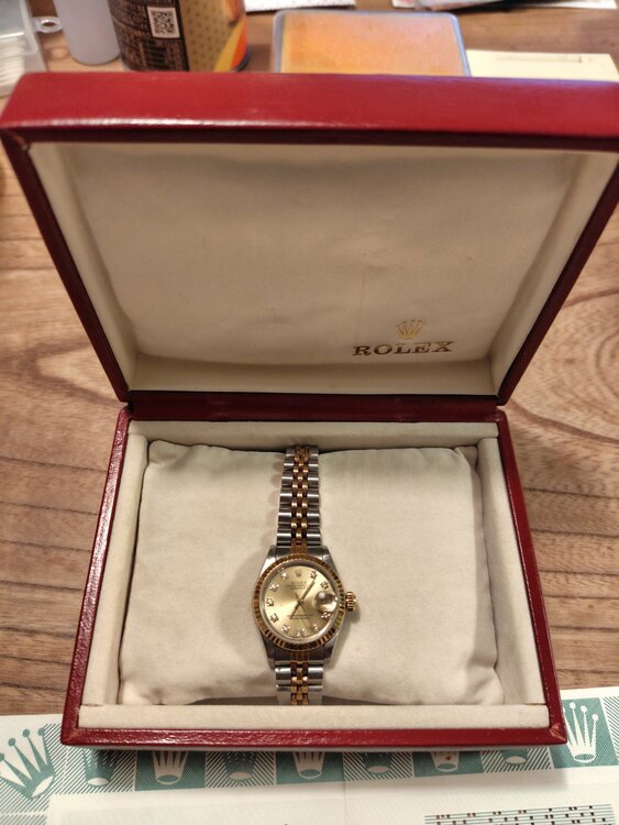 ロレックス デイトナ R680184（高級時計）の商品画像 - 査定依頼日：2026年3月9日 - 最高査定価格：830,000円