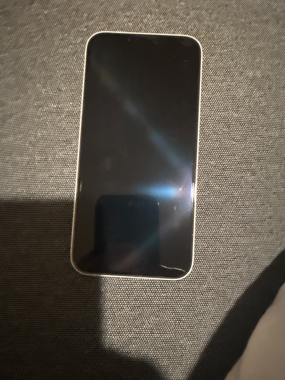 iPhone14 SIMフリー（スマホ）の商品画像 - 査定依頼日：2026年5月16日 - 最高査定価格：39,000円