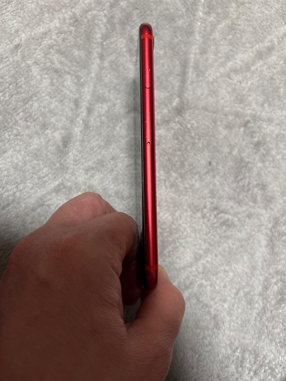 iPhoneSE 第二世代（スマホ）の商品画像 - 査定依頼日：2026年3月6日 - 最高査定価格：13,000円