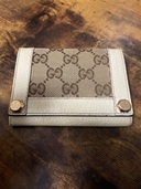 カードケース（ブランド財布・小物）の商品画像 - 査定依頼日：2025年6月23日 - 最高査定価格：1,000円