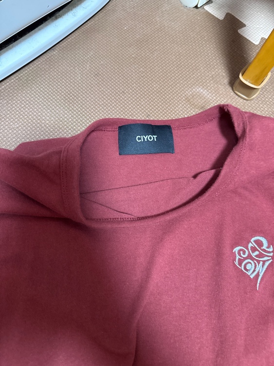 Tシャツ（古着・ファッション）の商品画像 - 査定依頼日：2026年7月31日