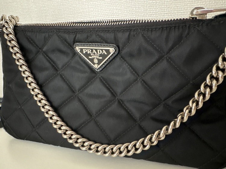 プラダ  （ブランドバッグ）の商品画像 - 査定依頼日：2025年8月16日 - 最高査定価格：140,000円