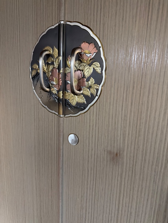 桐箪笥（美術品・骨董品）の商品画像 - 査定依頼日：2025年12月8日 - 最高査定価格：3,000円